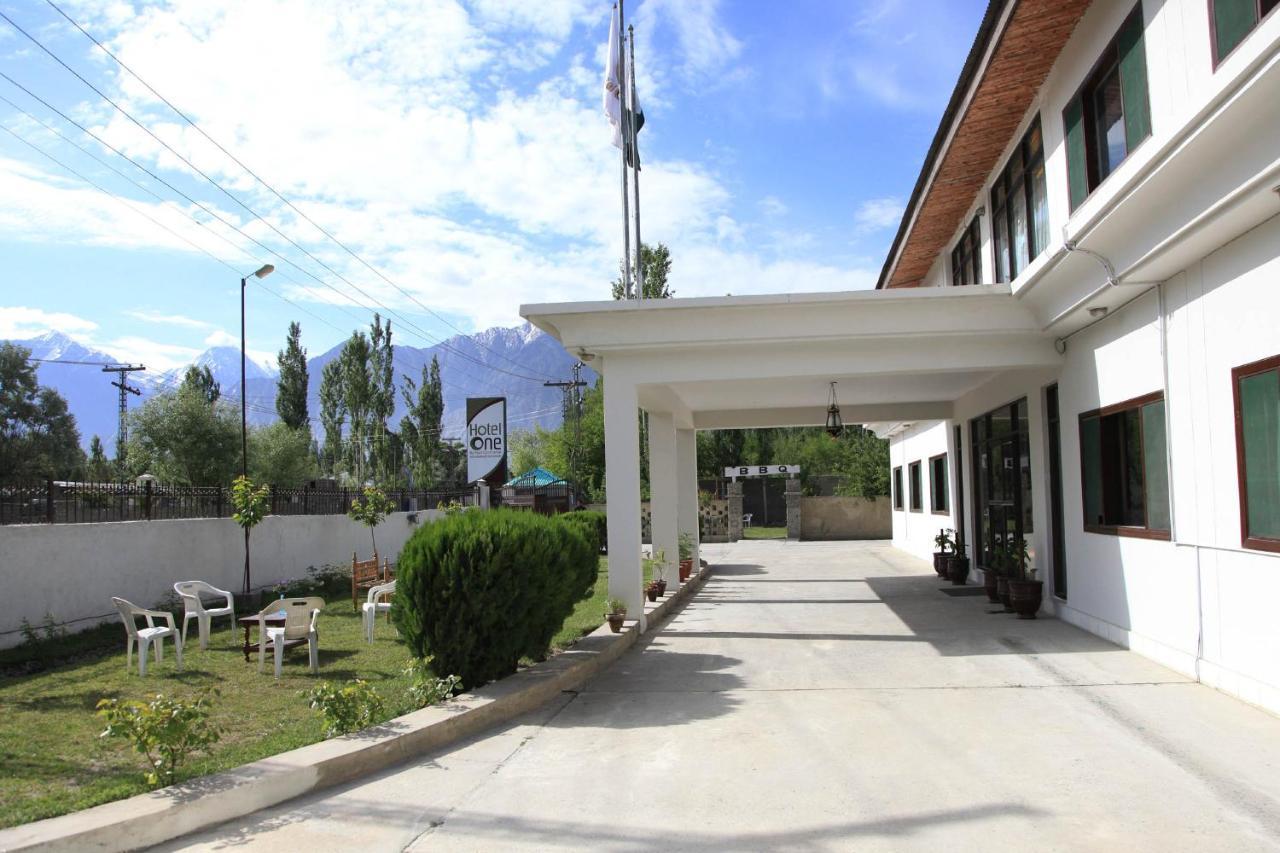 Hotel One Skardu Exteriér fotografie